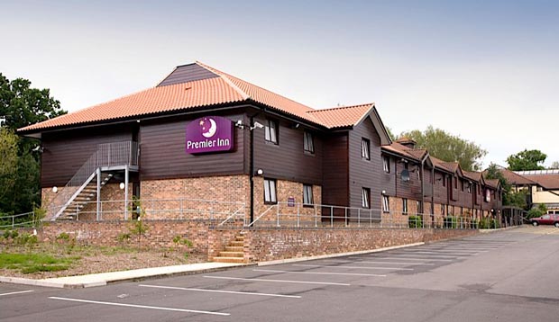 Exterior of Premier Inn Chessington hotel